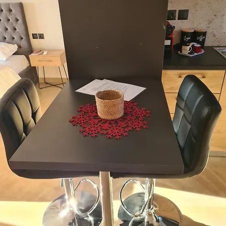 Fay's Luxury Loft דירה