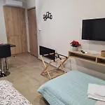 דירה Fay's Luxury Loft *