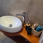 דירה Fay's Luxury Loft